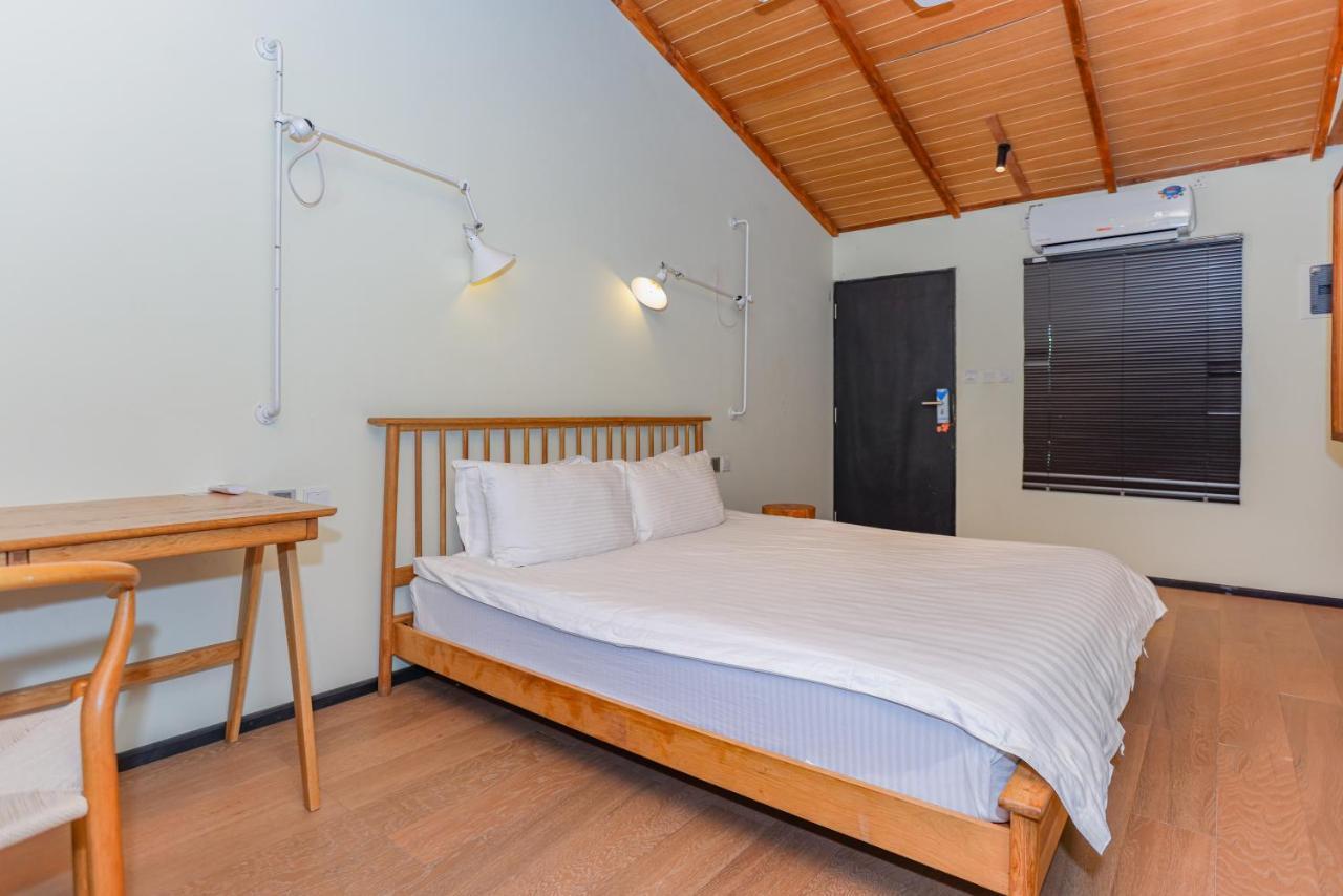 Tranquila Beach Hotel Rasdhoo Eksteriør billede