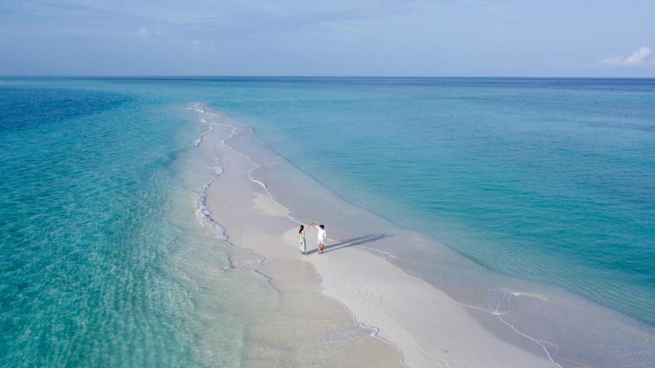 Tranquila Beach Hotel Rasdhoo Eksteriør billede