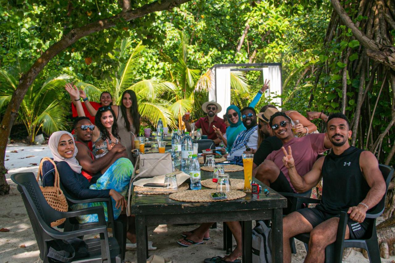 Tranquila Beach Hotel Rasdhoo Eksteriør billede
