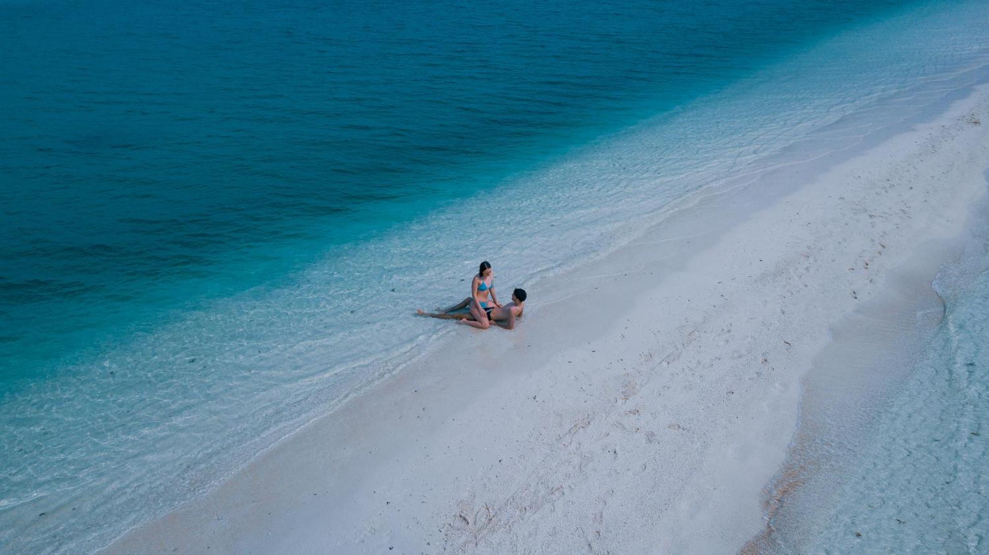 Tranquila Beach Hotel Rasdhoo Eksteriør billede