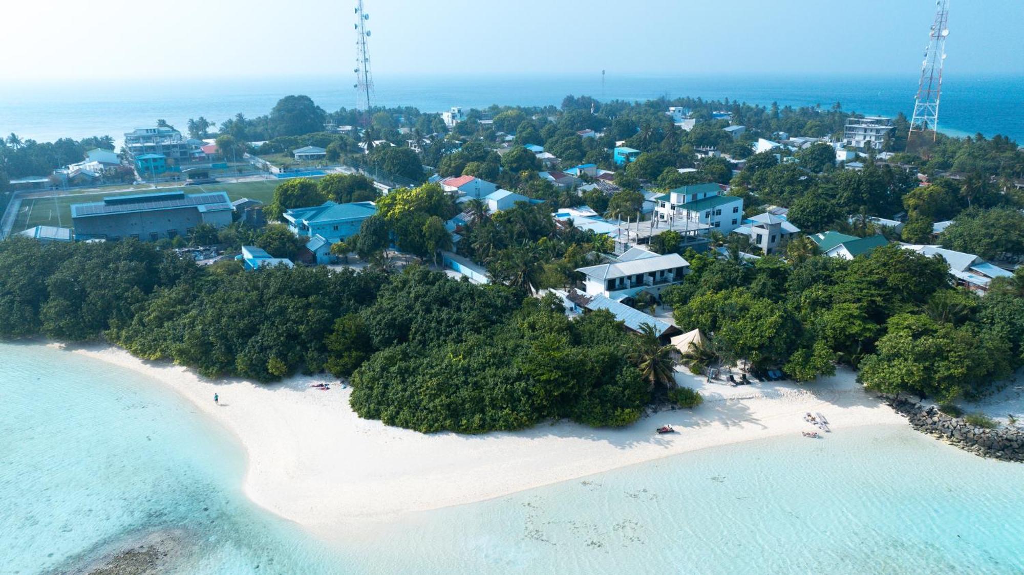Tranquila Beach Hotel Rasdhoo Eksteriør billede