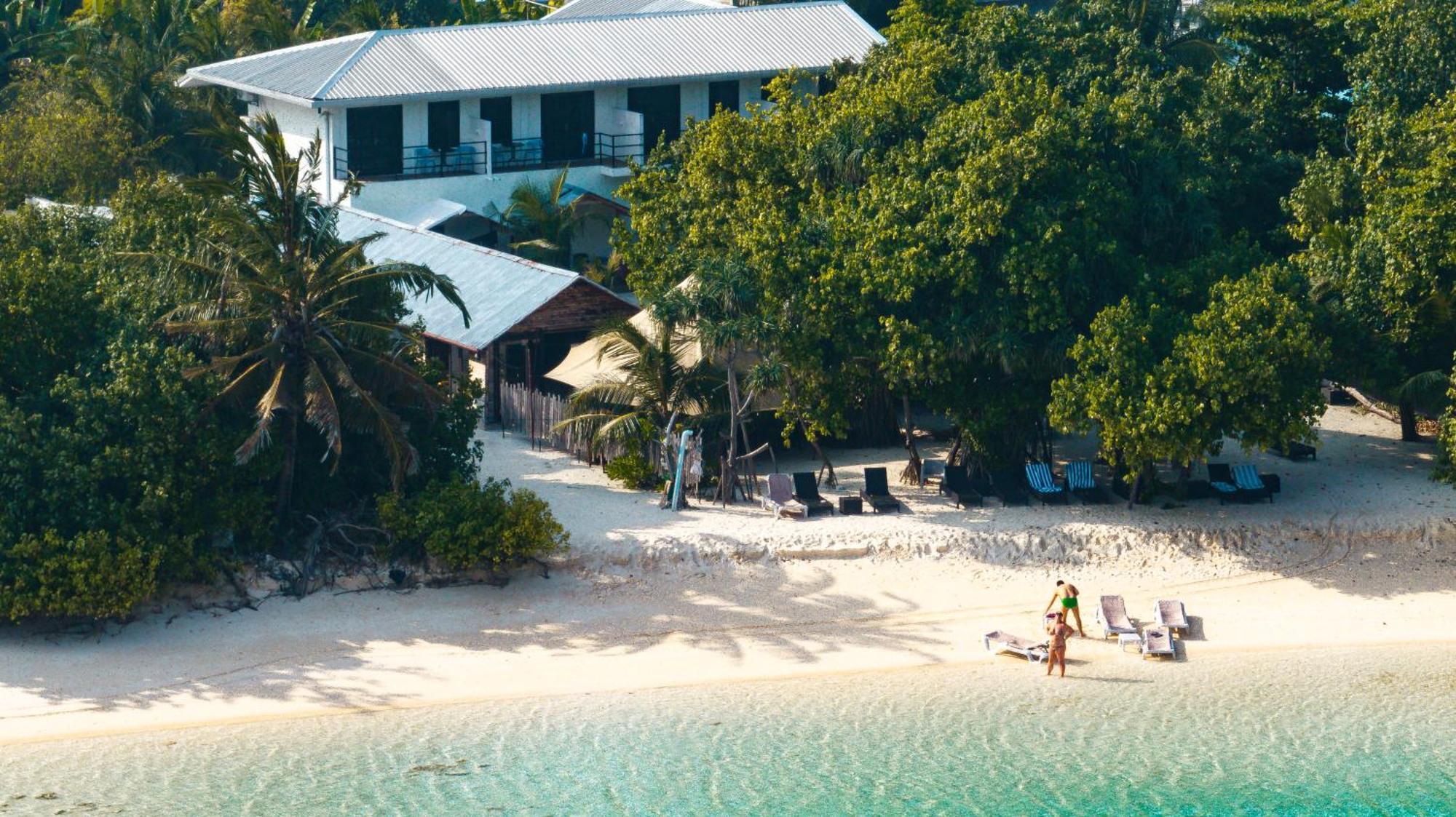 Tranquila Beach Hotel Rasdhoo Eksteriør billede