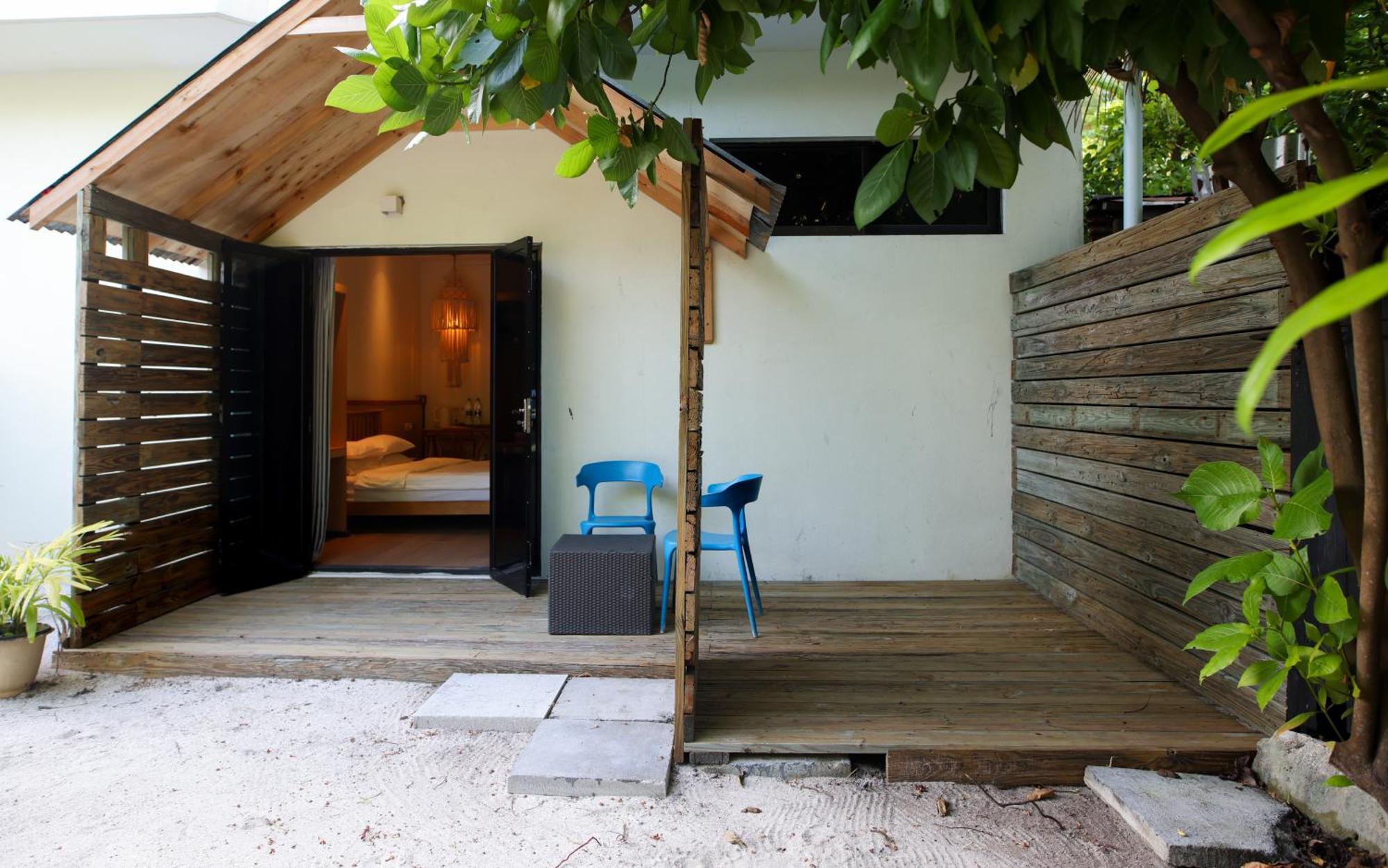 Tranquila Beach Hotel Rasdhoo Eksteriør billede