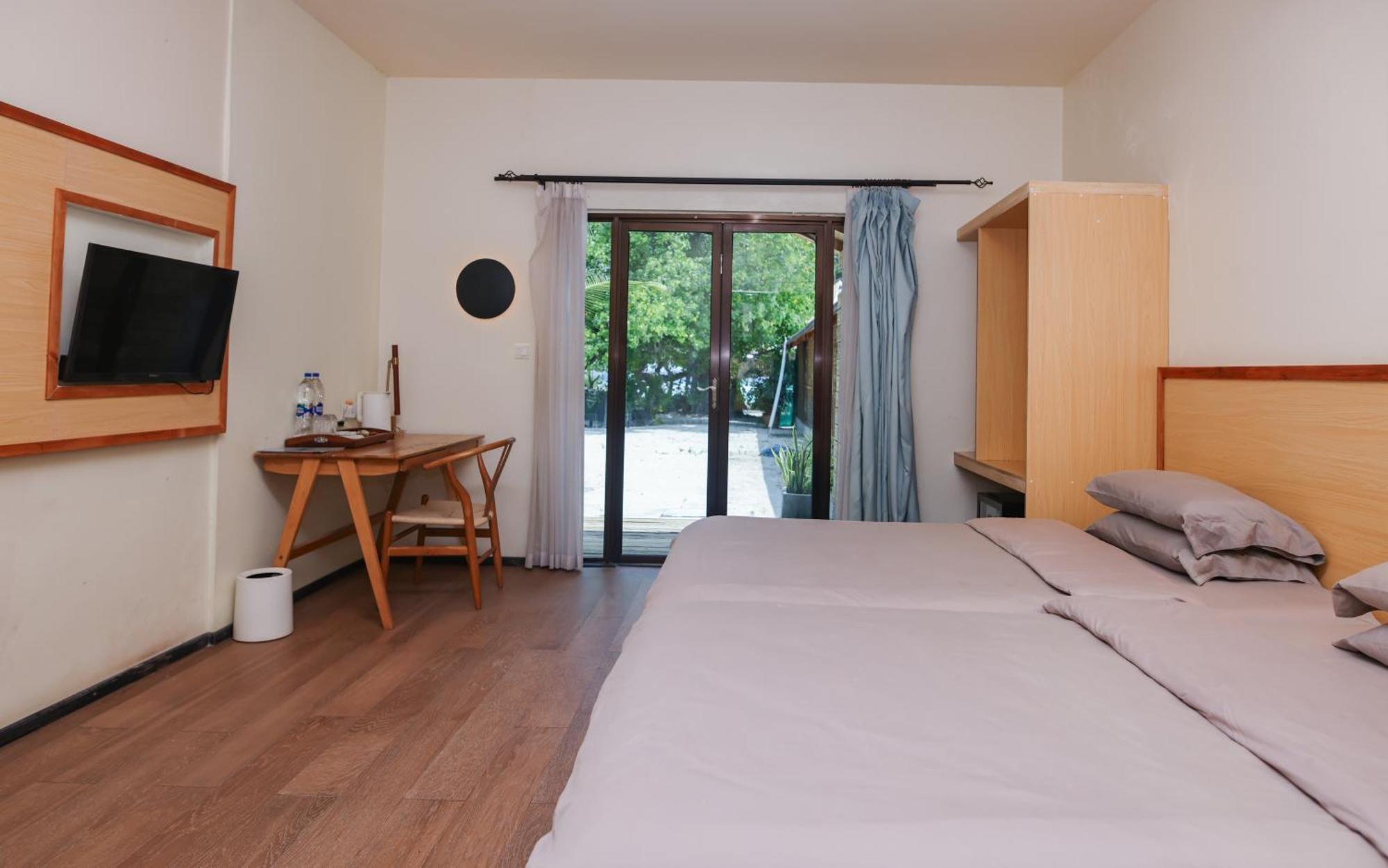 Tranquila Beach Hotel Rasdhoo Eksteriør billede